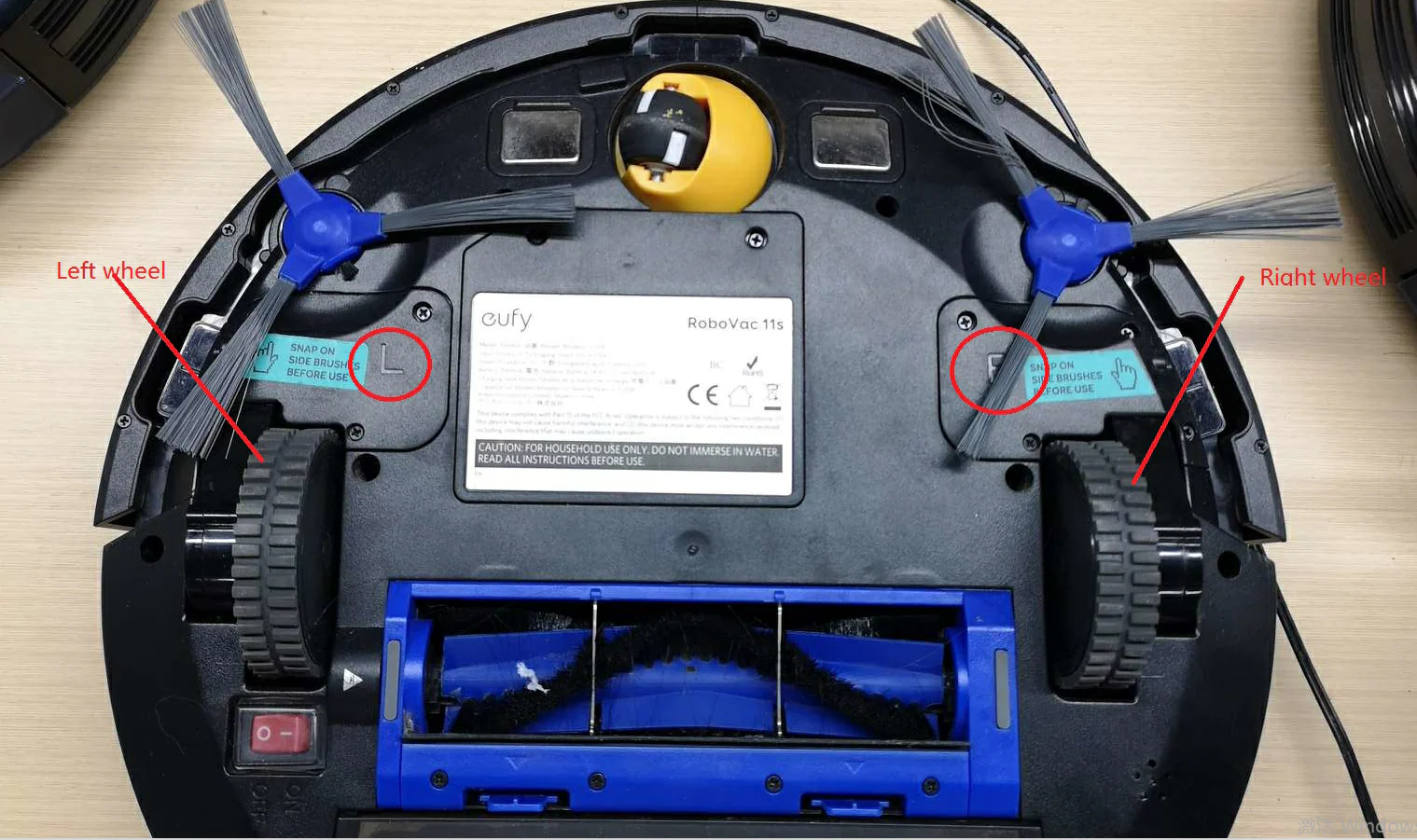 Eufy Right Wheel For RoboVac 11S, 25C, 35C, G10 Hybrid, G20, G20 Hybrid, G20 Verge, G30 Hybrid - Image 3